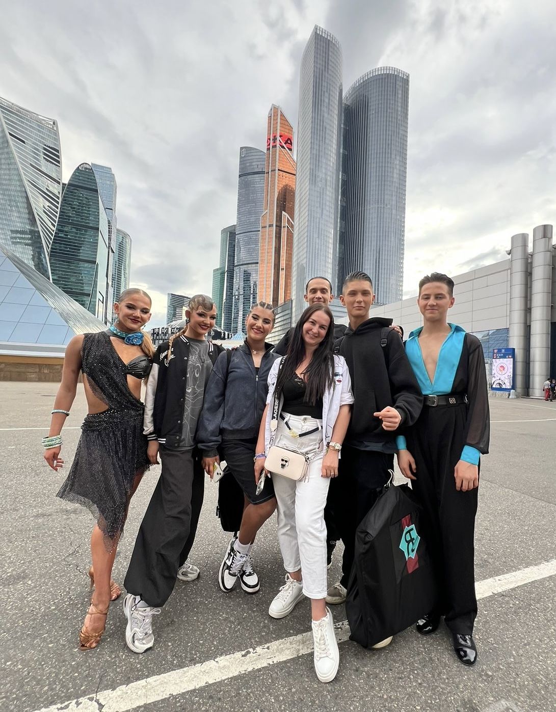 Соревнования по спортивным бальным танцам, пара клуба STAR DIAMOND