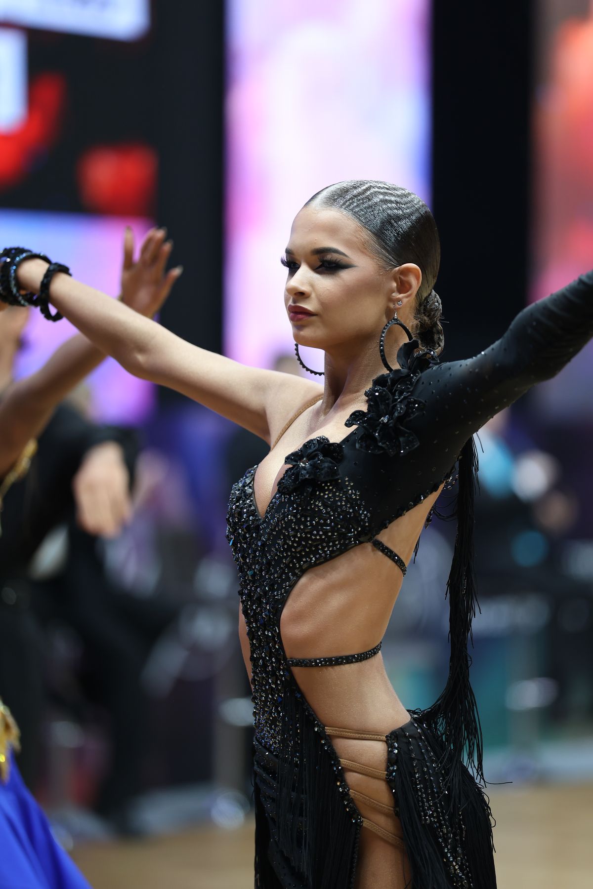 Соревнования по спортивным бальным танцам, пара клуба STAR DIAMOND